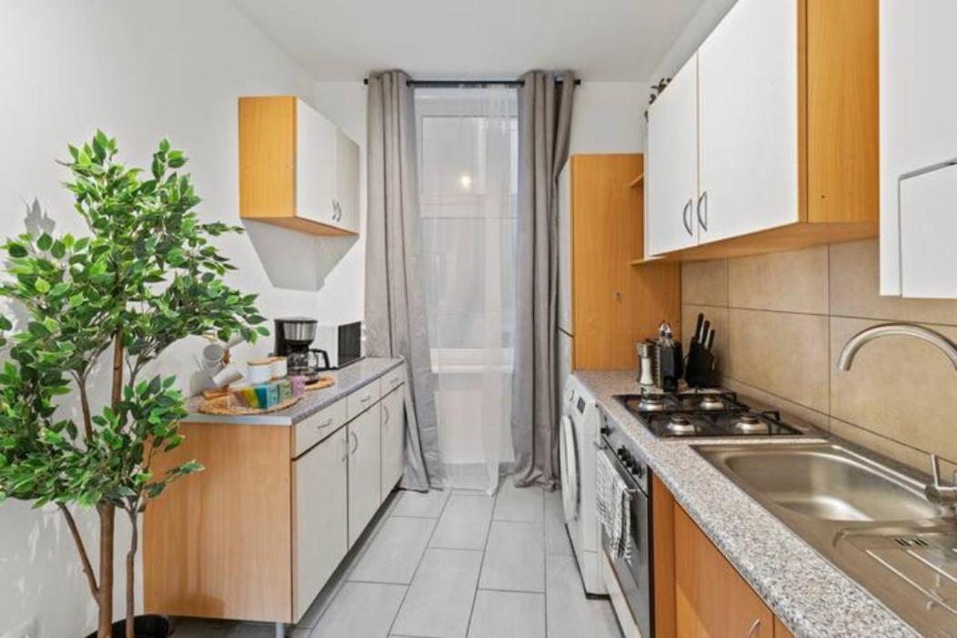 Chic Vienna Apartment Exterior photo
